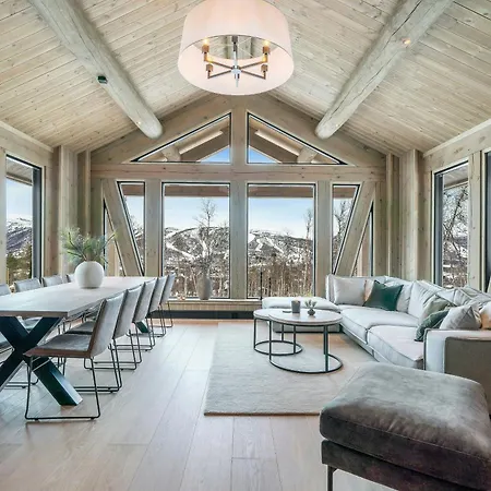 Modern Log For Whole Family At Geilo