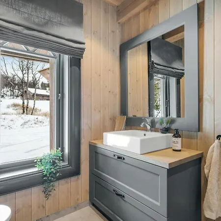 Modern Log For Whole Family At Geilo